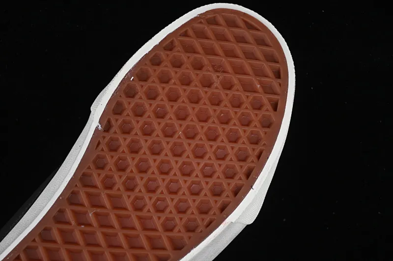 All categories Vans Vans series Vans Low Vans low-top Vans Knu Skool Vans low-top retro casual fat bread shoes VN0009QC2LN